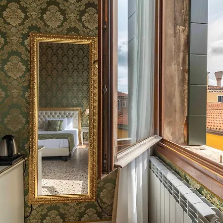 Hotel Rialto Charm Boutique Veneza